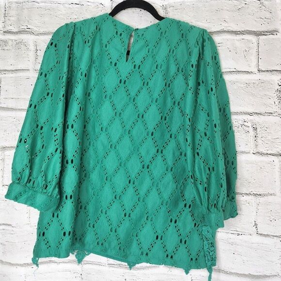 Karl lagerfeld Paris Unique women White Blouse Size Large Green Lined - Picture 8 of 8